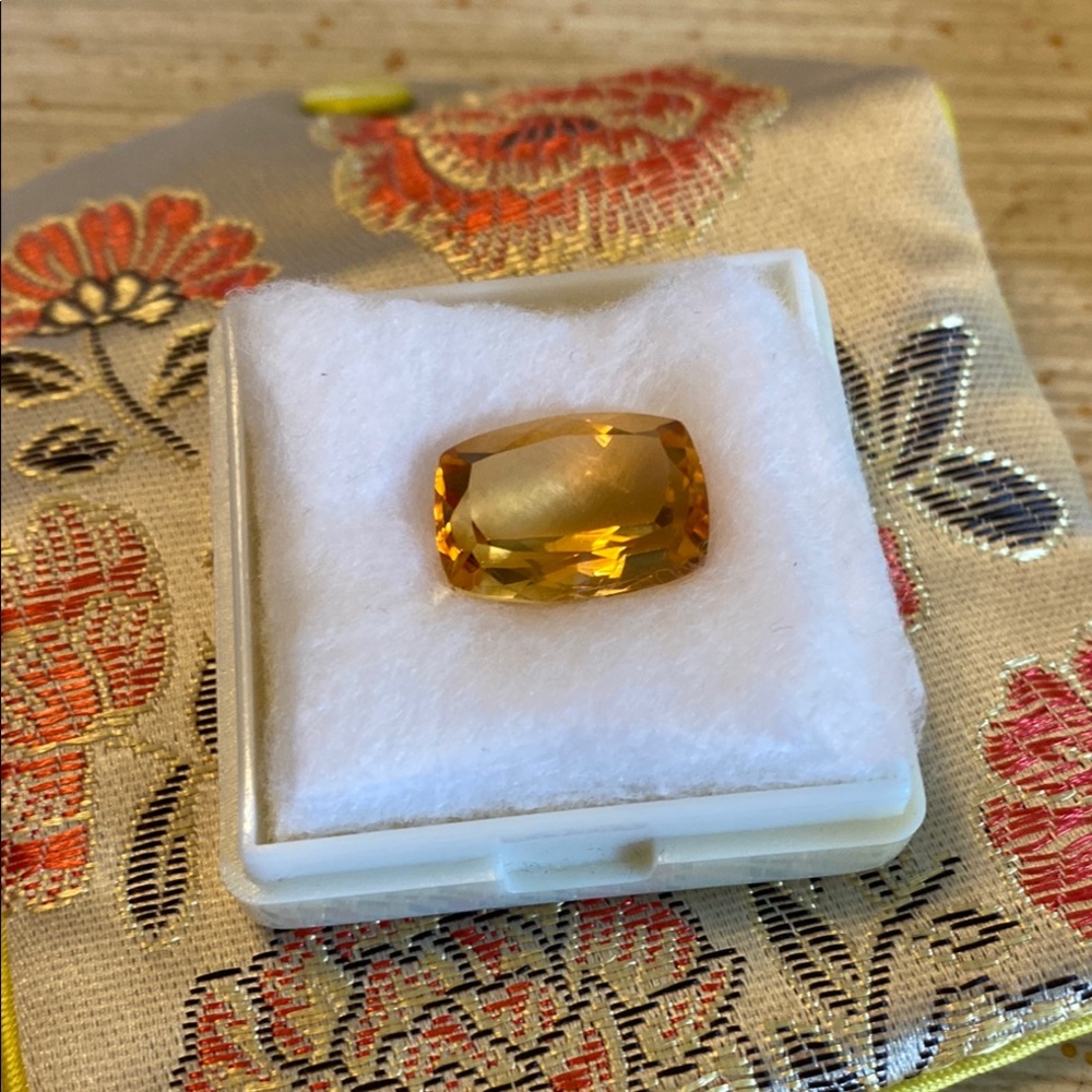 10 Ct Genuine Citrine Gemstone
